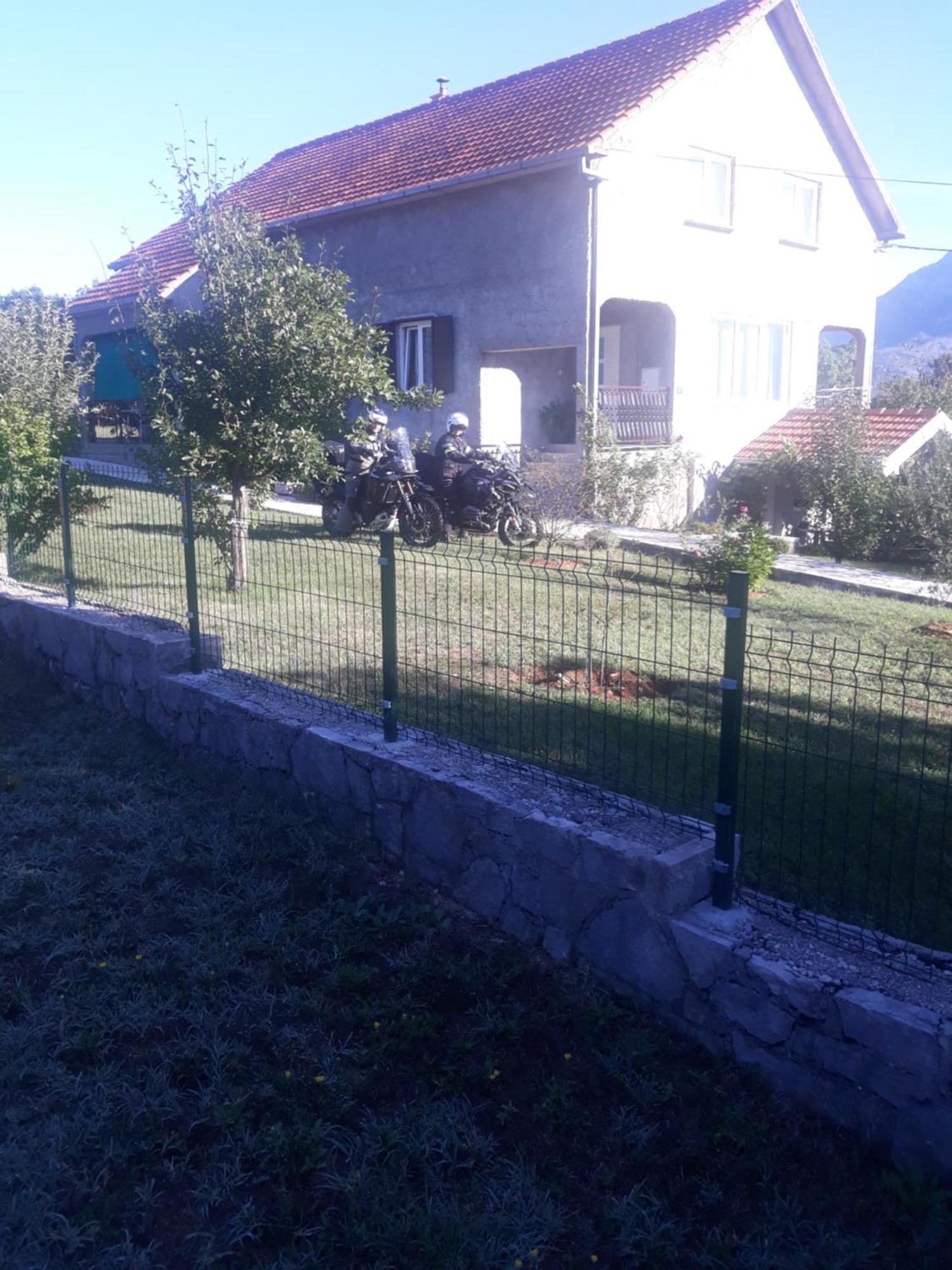 Apartman Lana Kijevo Экстерьер фото